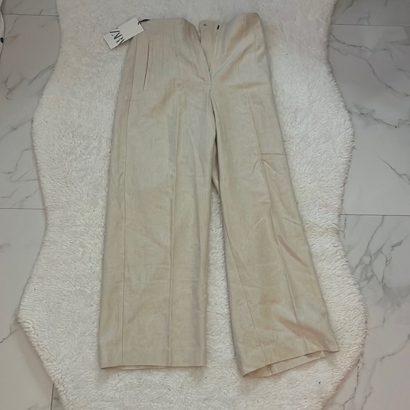 Zara Beige Pants - Picture 1 of 2